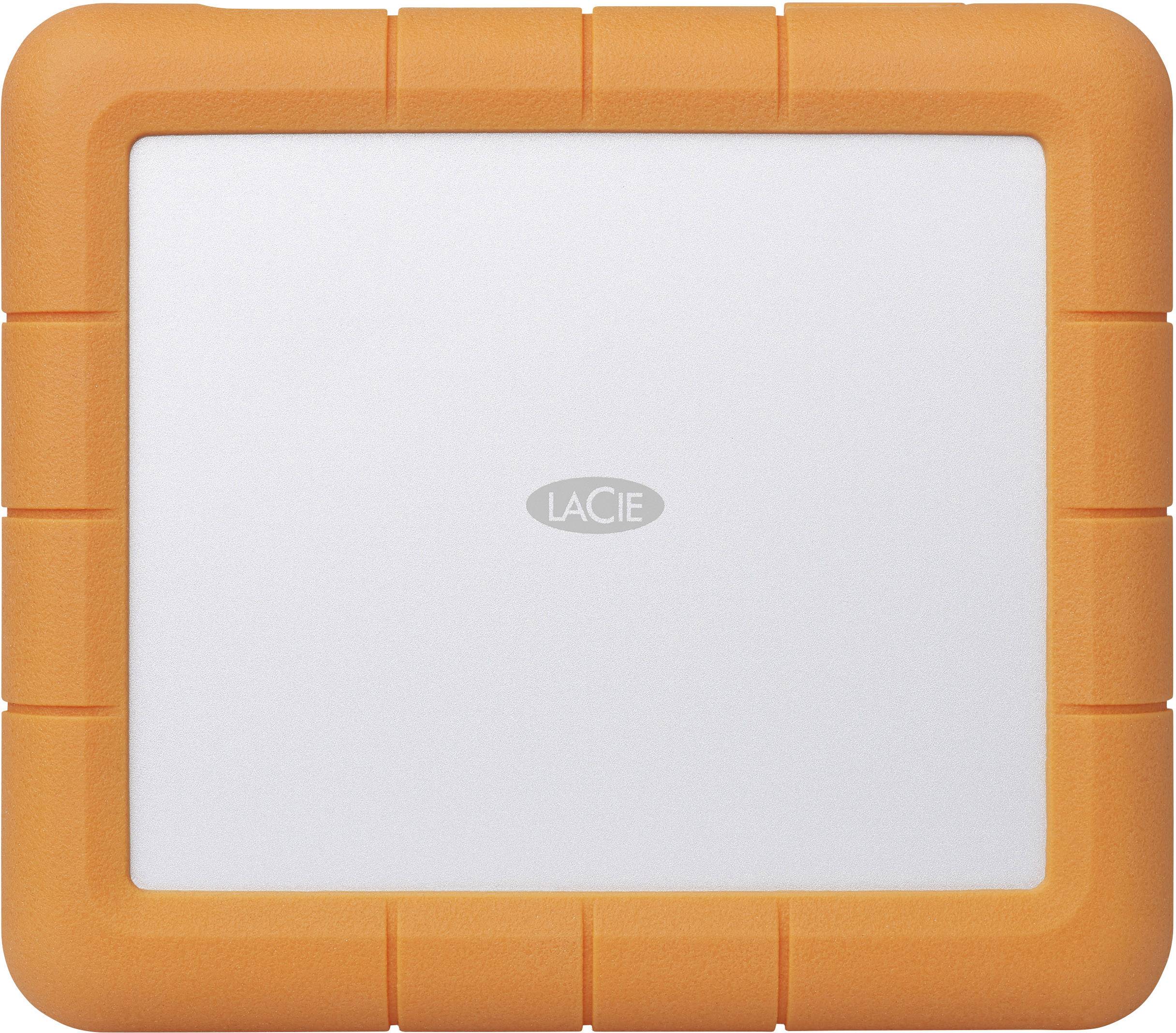 Un disque dur externe portable de LaCie avec un boîtier en caoutchouc orange offrant une résistance aux chocs améliorée.