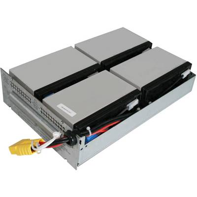 Un pack de batterie composé de quatre cellules de bloc grises, reliées par des câbles rouges et noirs. Placé sur une table.