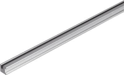 Profilé métallique long et robuste avec une section transversale en U, souvent utilisé comme rail de guidage ou élément de connexion dans les constructions.