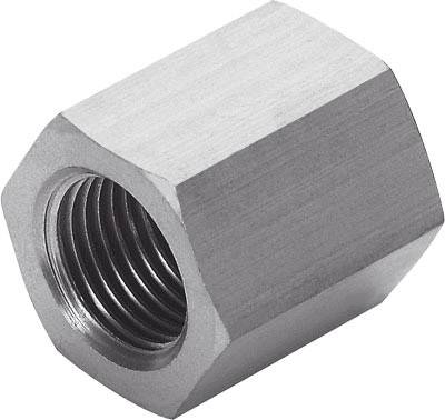 Écrou hexagonal en argent avec filetage intérieur sur fond blanc.
