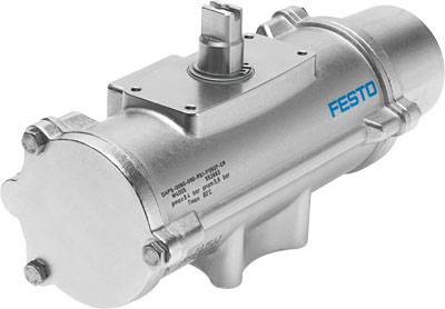 Actionneur pneumatique en métal portant l'inscription 'FESTO', utilisé dans les technologies d'automatisation pour le contrôle des vannes.