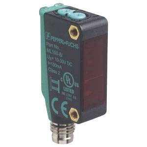 Capteur de Pepperl+Fuchs, modèle ML100-8I, pour tension d'alimentation 10-30V DC, intensité de courant 100mA, classe 2, avec certification CE et UL.