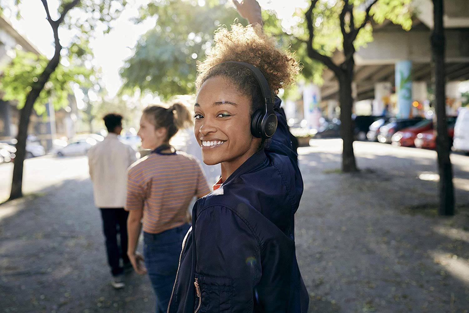 Casque supra-auriculaire JBL Live 400 Bluetooth, filaire téléphone pliable, volume réglable noir-1