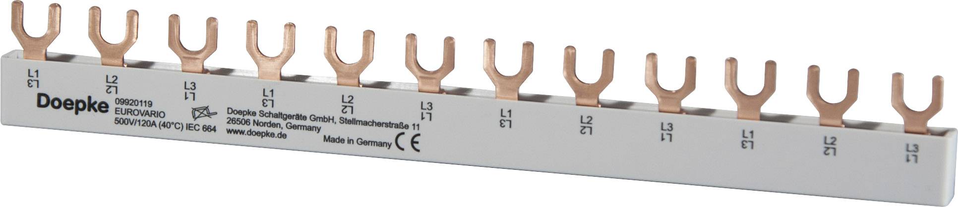 Rail métallique avec bornes de connexion en cuivre en U, portant l'inscription 'Doepke' ; utilisée dans les systèmes de distribution électrique pour les connexions d'appareils.