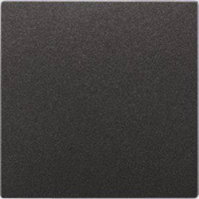 Surface carrée noire à la texture légèrement rugueuse.