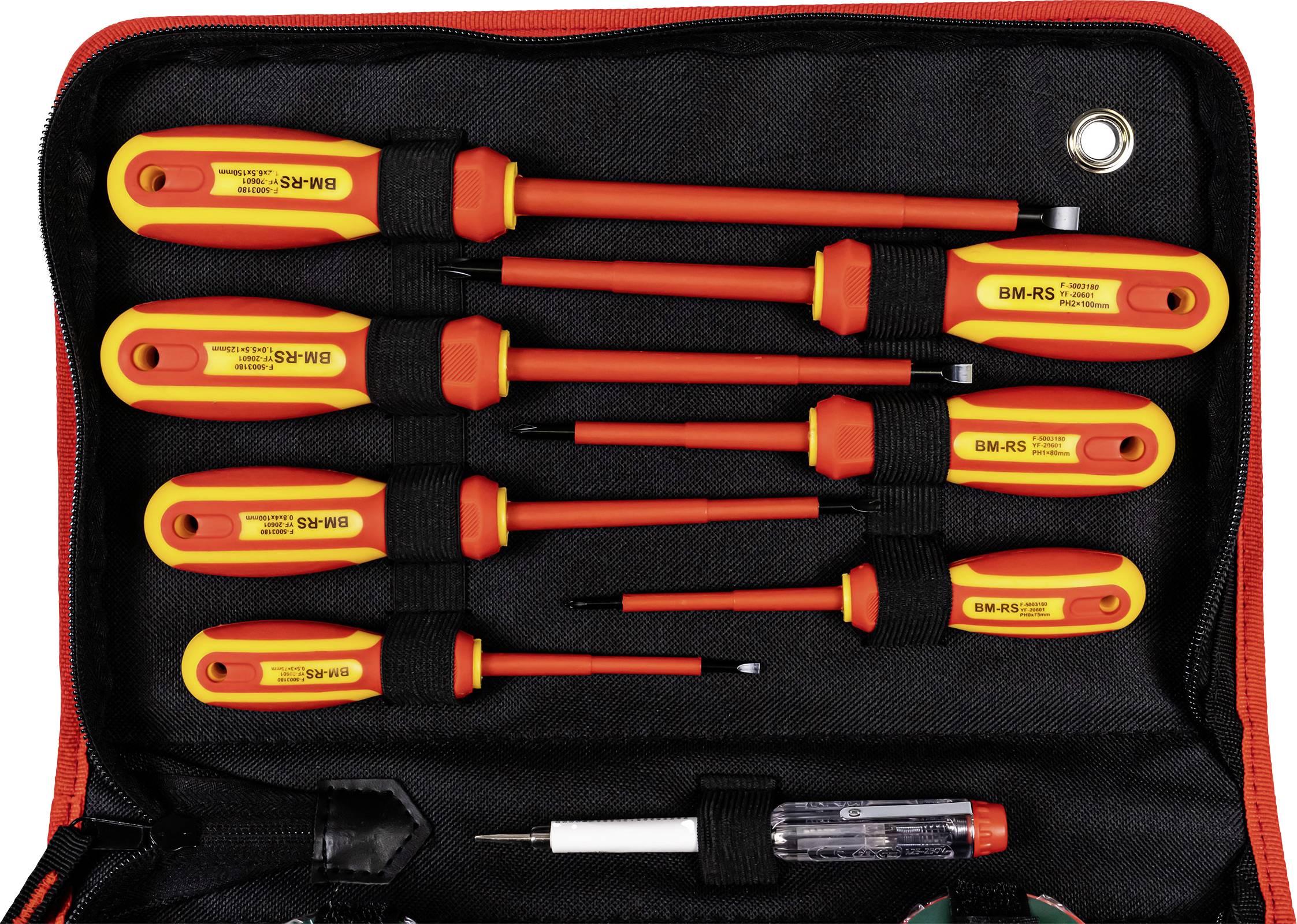 Un ensemble de tournevis isolés dans une pochette ; adaptés pour travailler sur des installations électriques, car isolés et disponibles en différentes tailles.