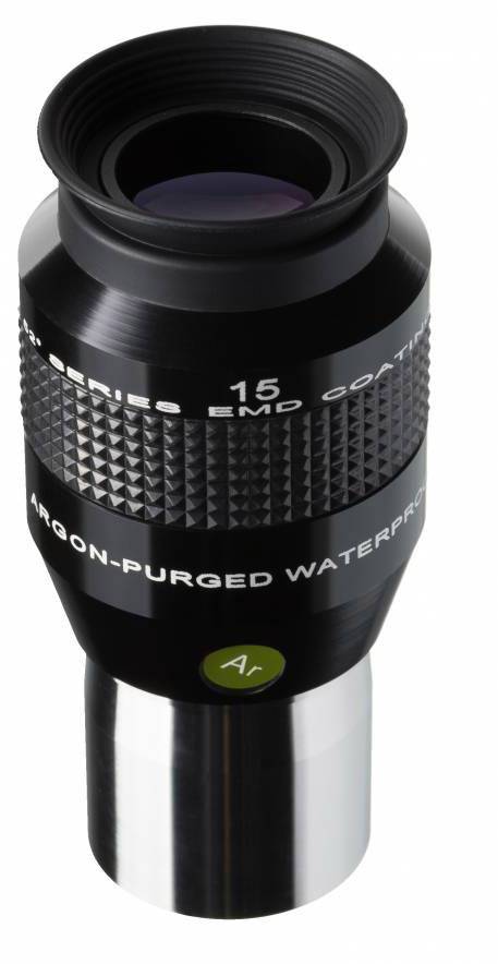 Un oculaire noir cylindrique avec du texte argenté, utilisé pour les télescopes. Texte : '15 PURGÉ À L'ARGON ÉTANCHE'.
