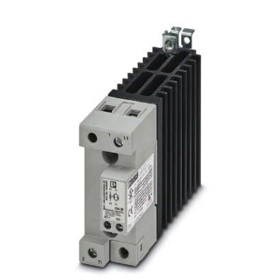 Un relais semi-conducteur gris, rectangulaire, avec des ailettes de refroidissement et des bornes. Adapté pour les circuits électriques.
