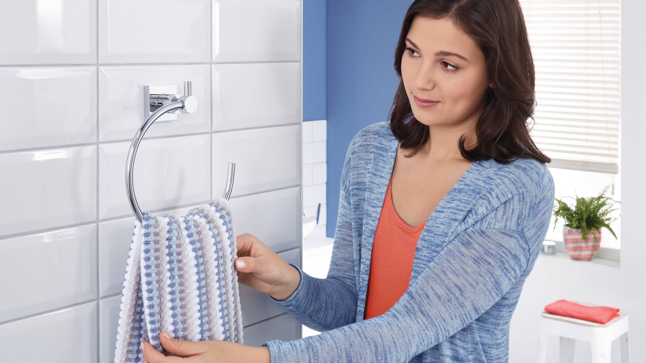 tesa hukk Porte-serviettes anneau colle métal-1