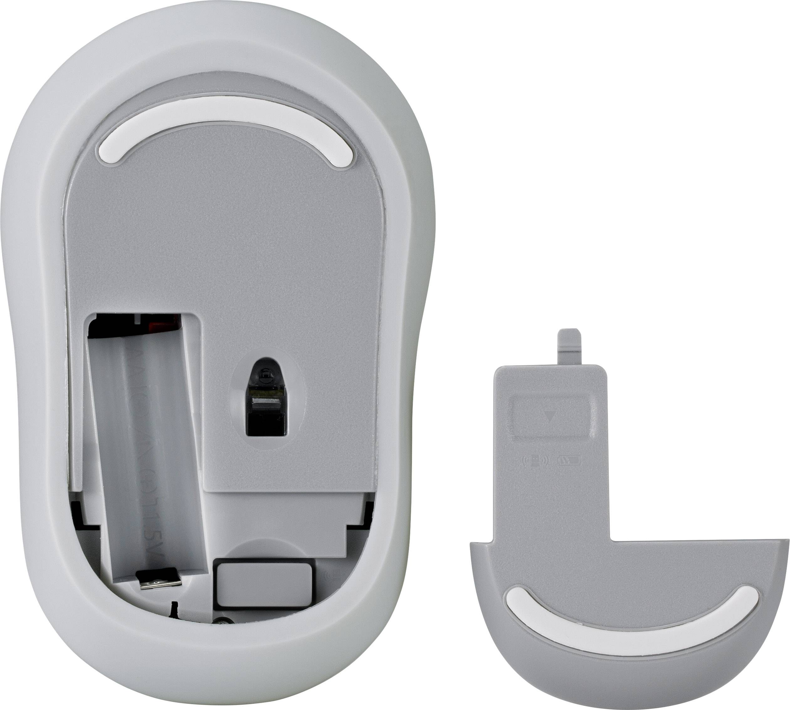 Une souris d'ordinateur grise avec son couvercle de batterie retiré montre le compartiment des piles et l'interrupteur marche/arrêt.