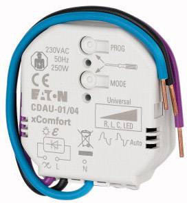 Un variateur universel blanc xComfort d'EATON pour 230 VAC, 50 Hz, 250 W avec des câbles bleus, noirs et violets.