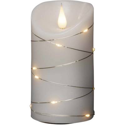 Bougie LED blanche avec lumière de flamme simulée, enroulée d'une guirlande lumineuse, brillant chaleureusement.