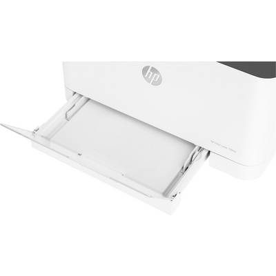 Une imprimante blanche avec un bac à papier ouvert. Un volet d'alimentation papier est visible en bas. Le logo du fabricant est visible au-dessus.