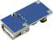 Un module électronique bleu avec un port USB et plusieurs contacts métalliques sur sa surface supérieure.