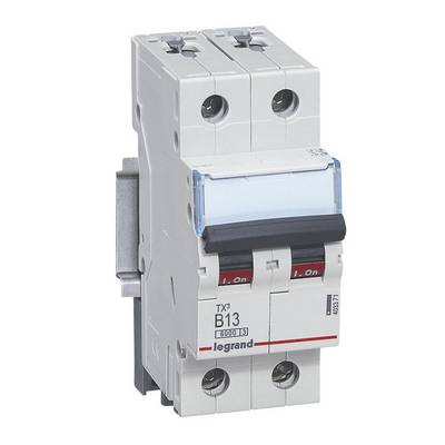 Un disjoncteur bipolaire de la marque Legrand, modèle TX3 B13. Il est adapté aux systèmes électriques et dispose d'un mécanisme de commutation en haut.