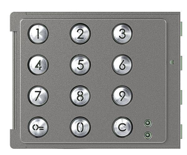 Clavier avec douze touches argentées, numérotées de 1 à 9, ainsi que des touches Étoile, Zéro et C, sur fond gris.