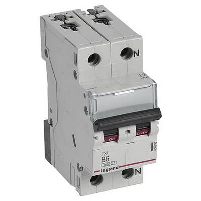 Un disjoncteur bipolaire gris, marqué 'TX3 B6', destiné à prévenir les surintensités dans les circuits électriques.