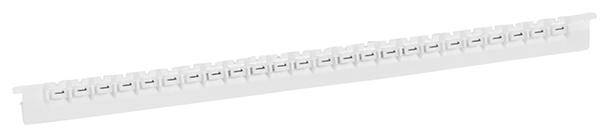 Un goulotte blanche avec plusieurs petites ouvertures rectangulaires pour la gestion des câbles dans des bureaux ou des espaces informatiques.