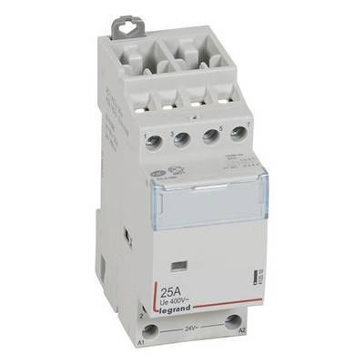 Amplificateur de puissance Grauer 25A de Legrand. L'appareil affiche l'intensité du courant et la tension (Ue 400V) sur sa façade.