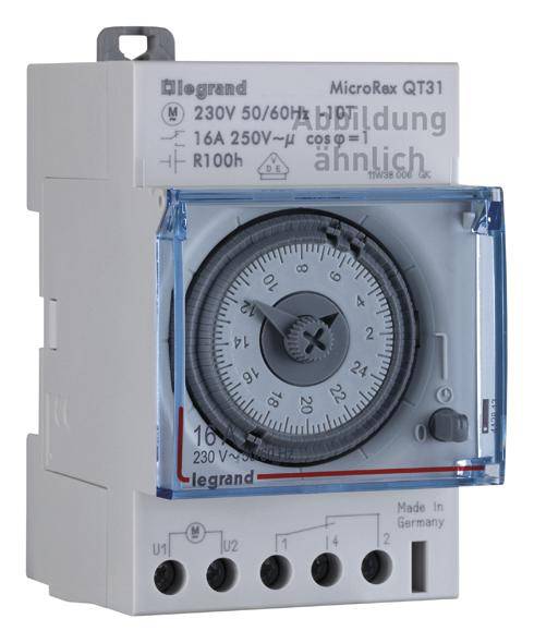 Module d'horloge analogique pour montage sur rail DIN, affichant l'heure au format 24 heures avec segments de commutation réglables.
