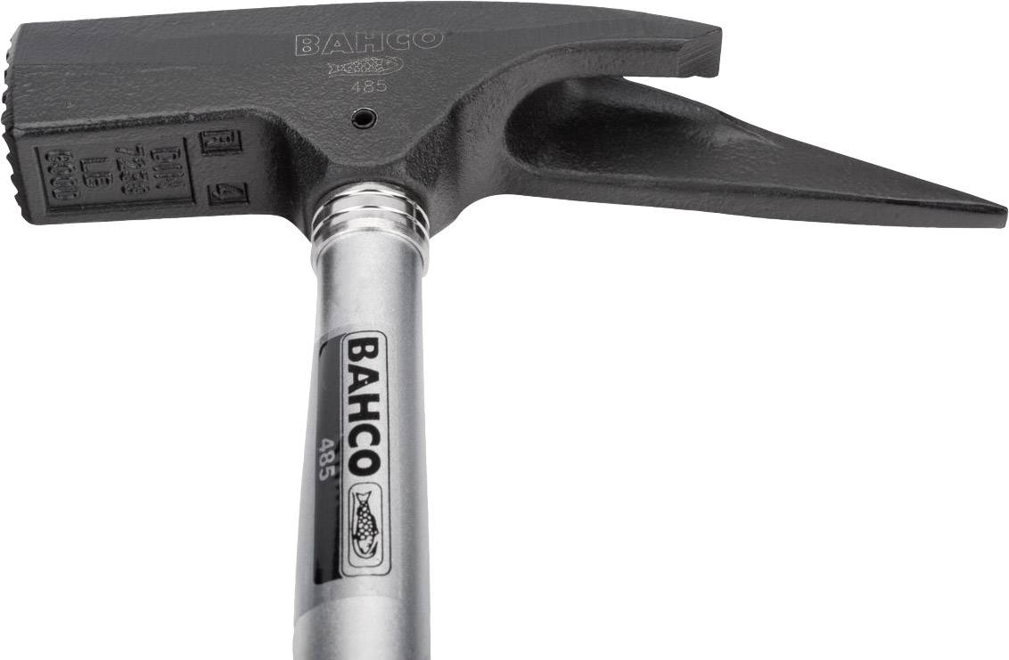 Un marteau argenté à tête noire, marque 'Bahco', numéro de modèle 485, adapté aux travaux de tôlerie.