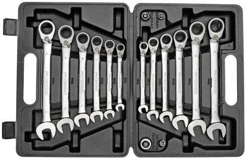 Un ensemble de douze clés à fourche ouvertes dans une boîte à outils noire. Chaque taille est rangée dans son propre compartiment.