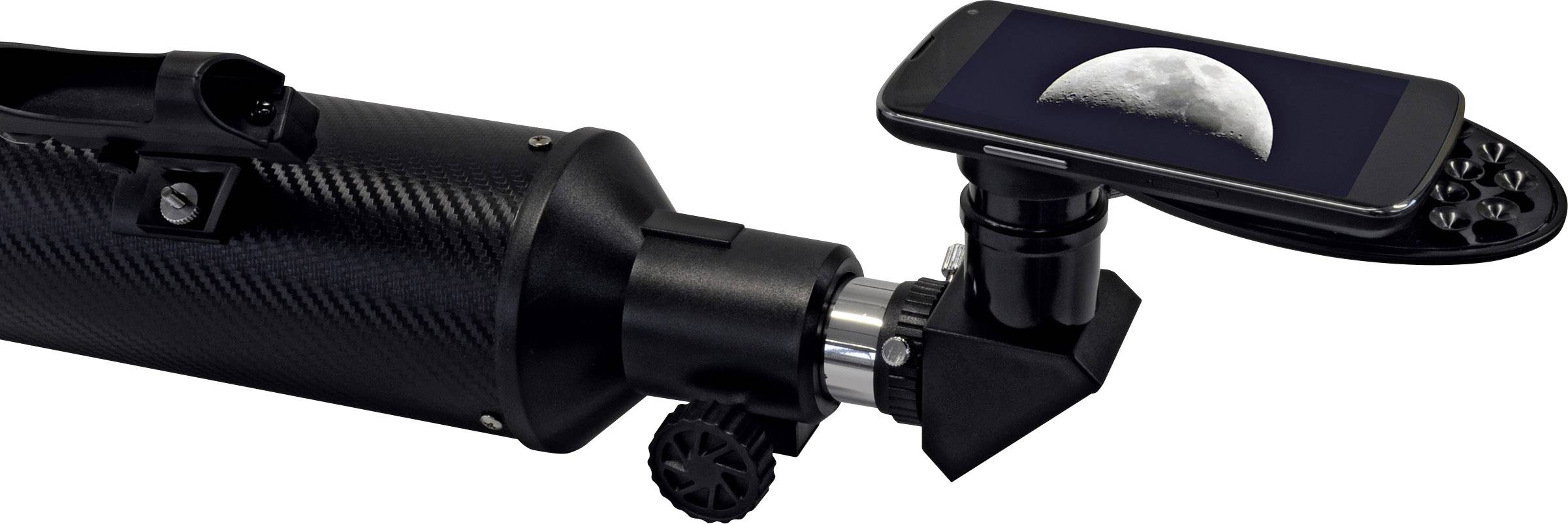 Un télescope équipé d'un smartphone qui affiche une image de la Lune. Le smartphone sert d'écran pour la vue télescopique.