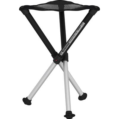 Un tabouret pliant portable à trois pieds avec assise en maille noire et pieds argentés, idéal pour les activités de plein air et les voyages.