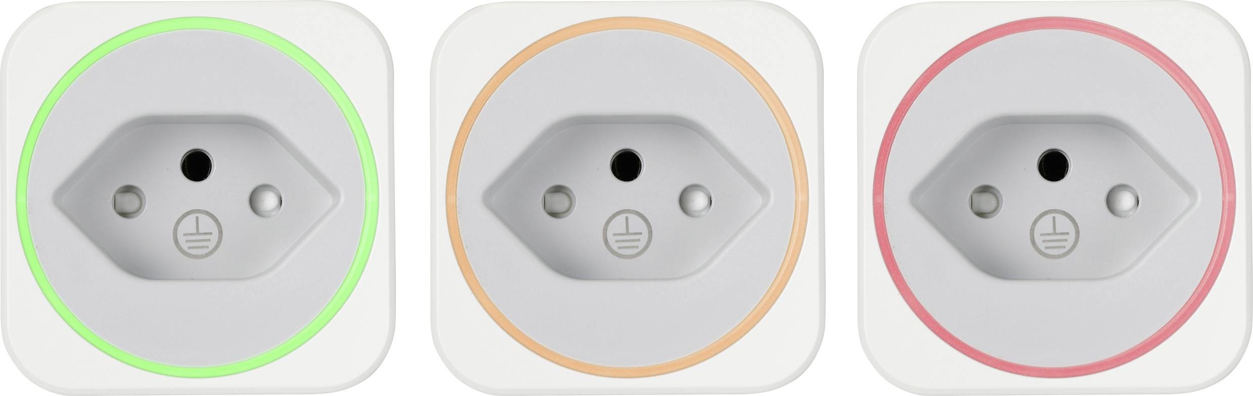 Trois prises électriques avec des anneaux lumineux LED ; celle de gauche est verte, celle du milieu est orange, celle de droite est rouge.