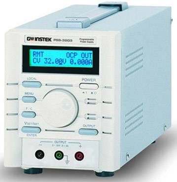 Appareil d'alimentation de laboratoire avec affichage numérique montrant une tension de 'CV 32,00 V' et un courant de '0,000 A'. L'appareil dispose de plusieurs touches de commande.
