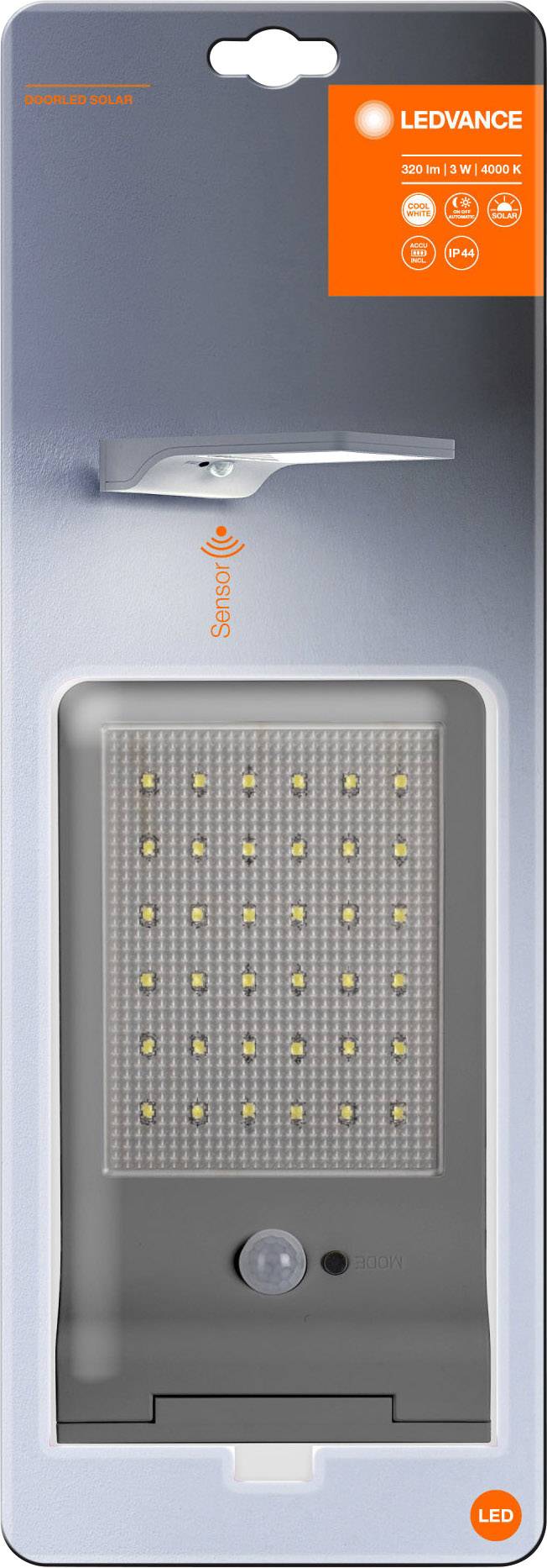 Un luminaire extérieur LED de Ledvance avec capteur de mouvement intégré. L'emballage présente le produit de 27 watts et 3000 lumens.