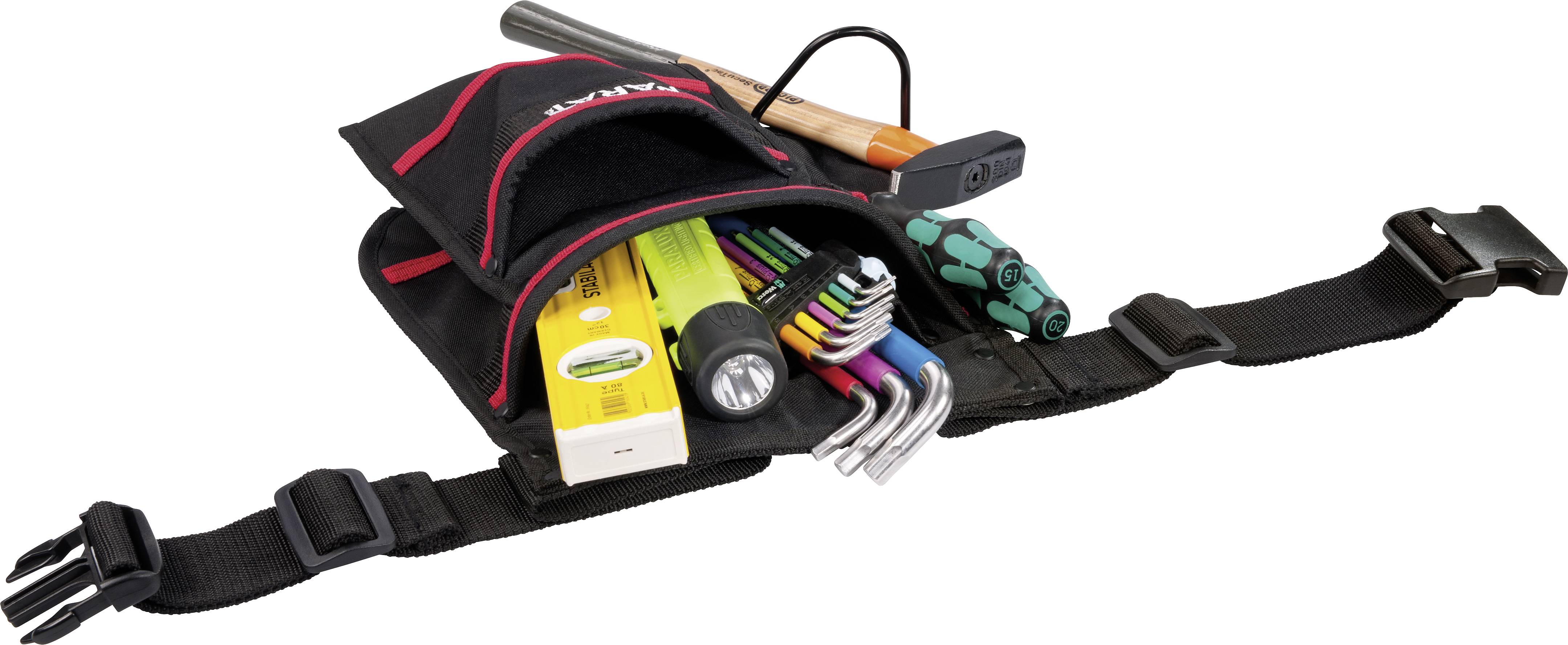 Un sac à outils noir est ouvert et montre divers outils tels que des tournevis, des stylos, une lampe de poche et un instrument de mesure.