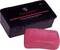Boîte noire avec inscription rouge 'Tornador Shine Pâte de nettoyage pour vernis automobile'. À côté, un bloc de pâte rouge pour l'entretien de la peinture automobile.