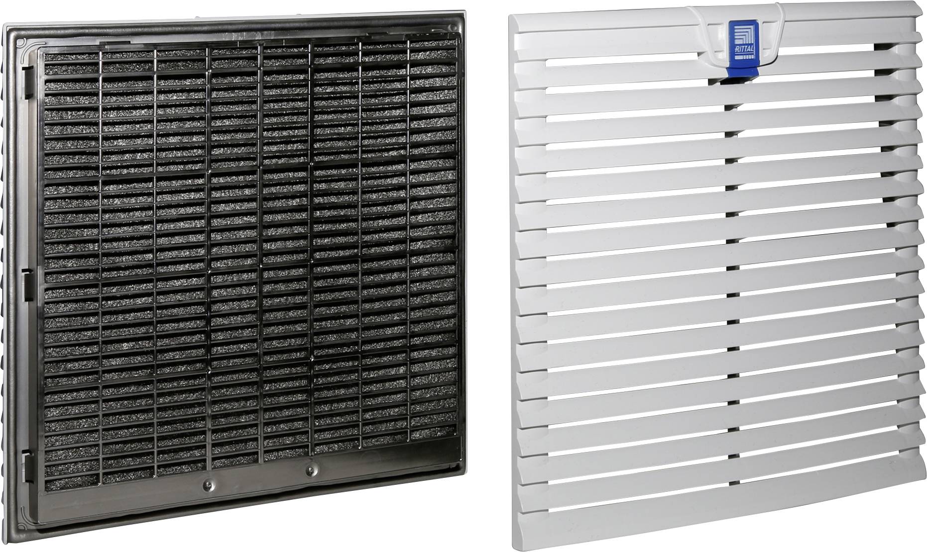 Deux grilles de ventilation rectangulaires côte à côte : à gauche une grille noire, à droite une grille blanche avec des volets de ventilation et une étiquette bleue.