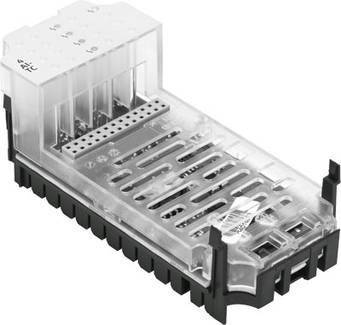 Un connecteur transparent en plastique avec plusieurs broches métalliques et un marquage pour les connexions électriques dans les appareils électroniques.