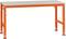 Une table de travail stable avec des pieds en métal orange et un plateau gris, adaptée à une utilisation en atelier ou en entrepôt.
