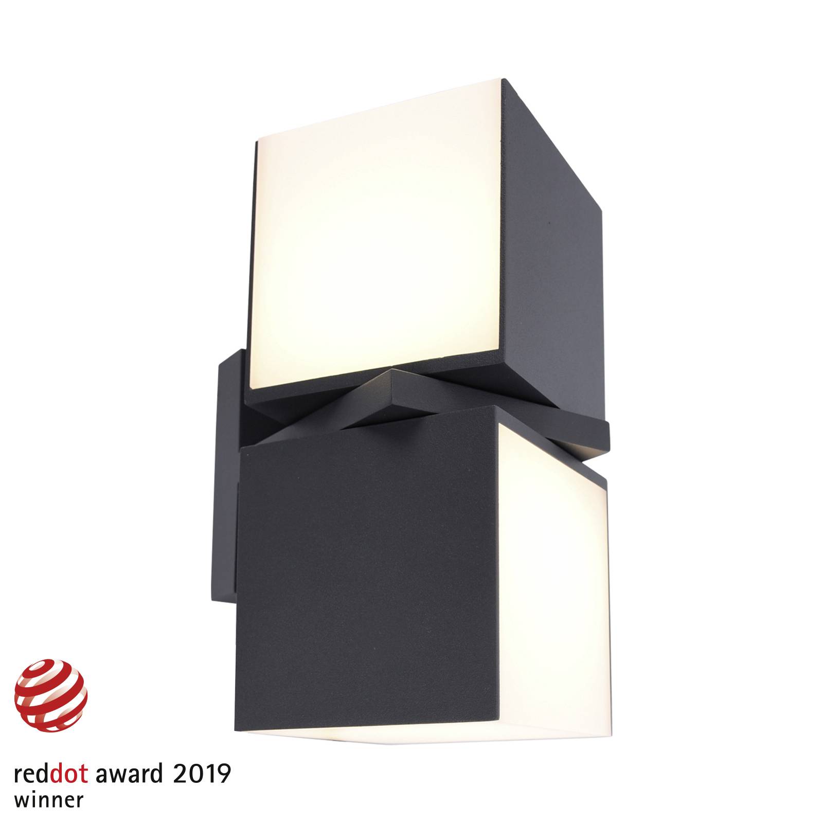 Une lampe murale moderne et géométrique composée de deux cubes lumineux. Lauréate du Red Dot Design Award 2019.