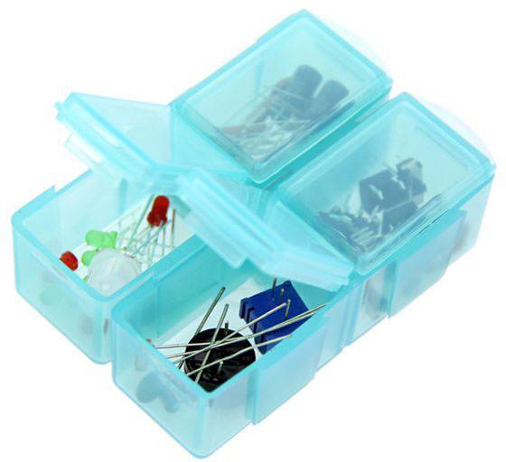 Une boîte en plastique bleu à plusieurs compartiments contenant des composants électroniques tels que des LED et des résistances.