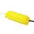 Un boîtier de protection de câble jaune avec un raccordement de câble des deux côtés, conçu pour protéger les connexions électriques en extérieur.