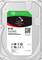 'Disque dur Seagate IronWolf 8 To pour NAS. Numéro de modèle ST8000VN004. Code QR disponible. Idéal pour les solutions de stockage.'