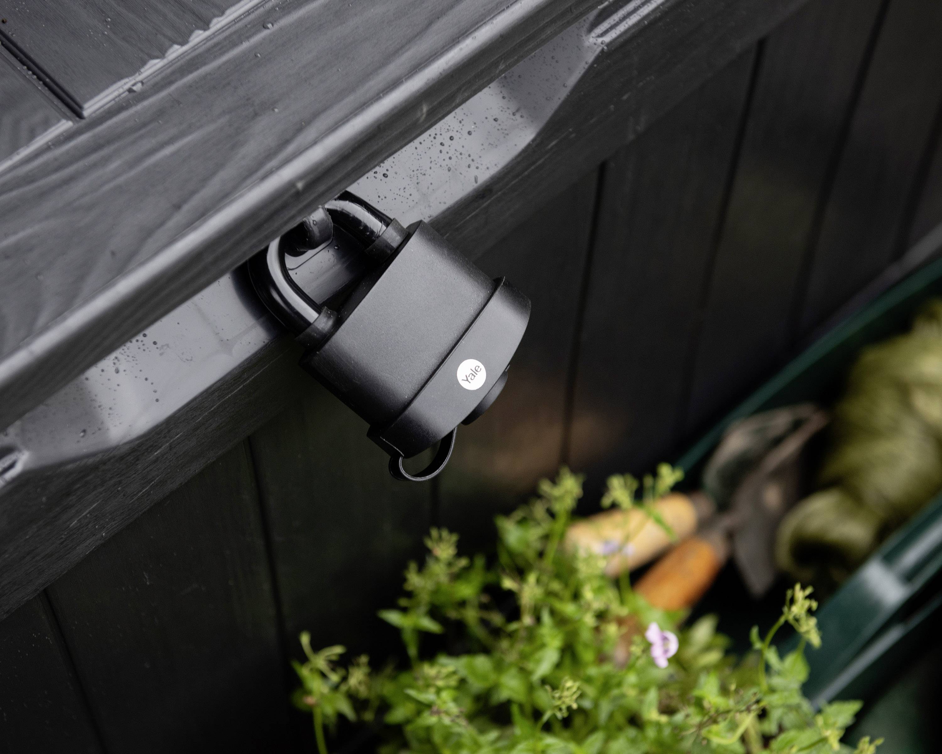 YALE Y220B/61/123/1 Cadenas 61 mm noir avec serrure à combinaison-1