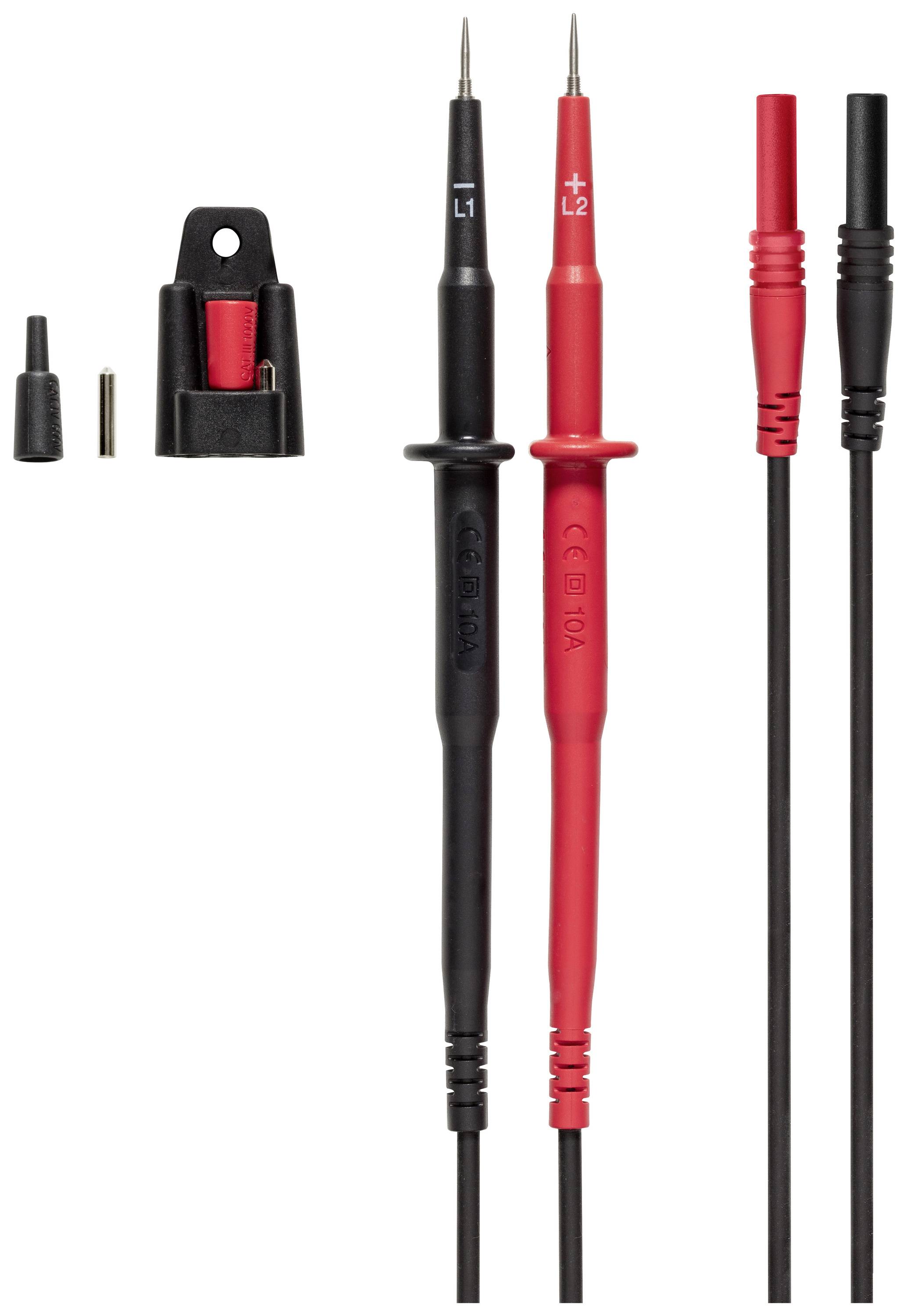 Deux fils de mesure, un noir et un rouge, avec des pointes amovibles ; les accessoires sont disposés à côté. Utilisés pour les mesures électriques.