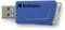 Une clé USB bleue de la marque Verbatim avec capuchon de protection rétractable.