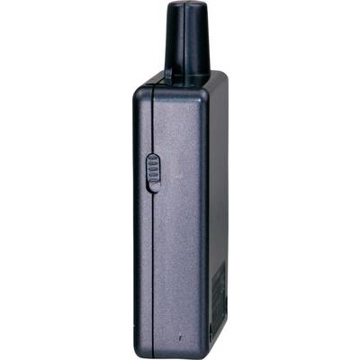 'Vue latérale d'un ancien téléphone mobile noir avec une antenne dépassante.'