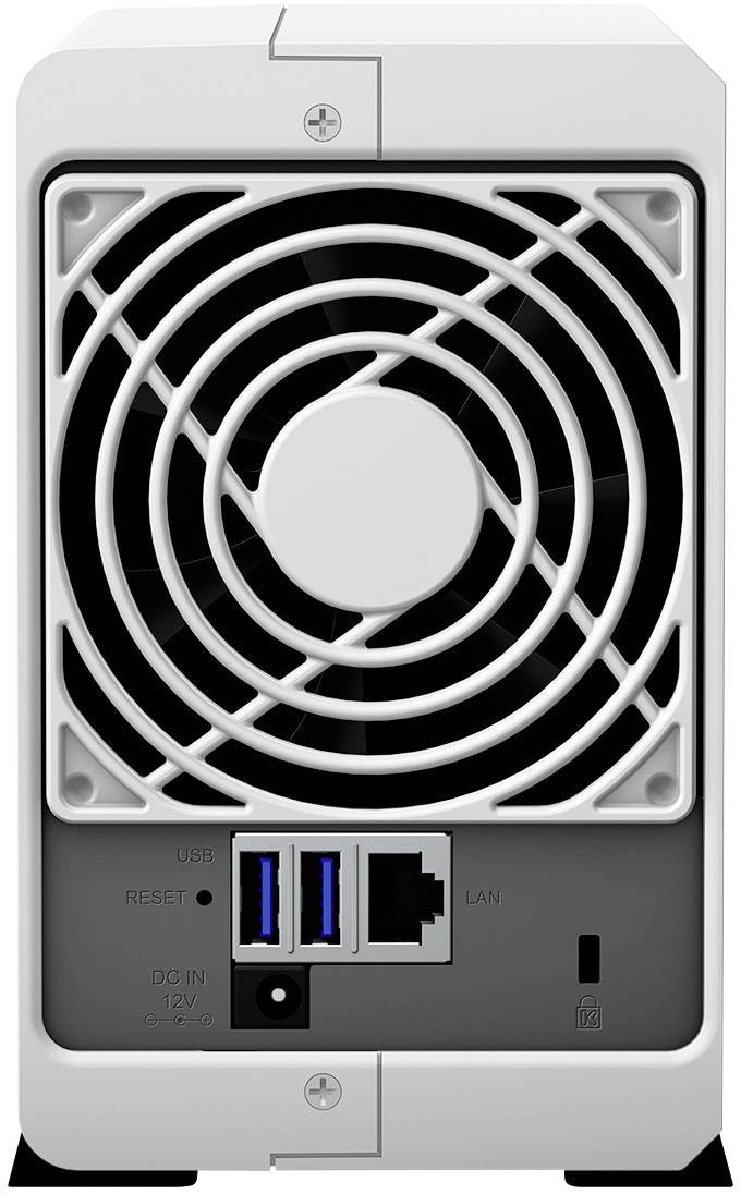 Arrière d'un stockage réseau avec grille de ventilation, ports USB, port LAN et connexion d'alimentation visibles.