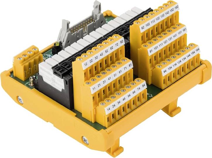'Barrette de bornes industrielle avec des connexions numérotées jaunes, adaptée aux câblages électriques complexes dans des applications techniques.'
