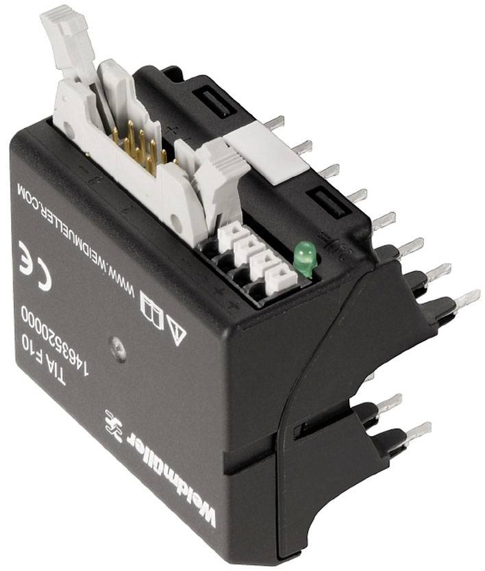 Connecteur électronique noir à broches multiples avec leviers blancs, utilisé dans des applications industrielles, portant l'inscription 'Wieland Electric'.
