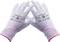 Deux gants de travail blancs avec des certificats de sécurité imprimés et le logo de 'Quadrios GmbH'.