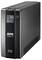Un appareil APC Back-UPS Pro 1300 noir avec un affichage numérique montrant des informations telles que le niveau de batterie et la consommation électrique.