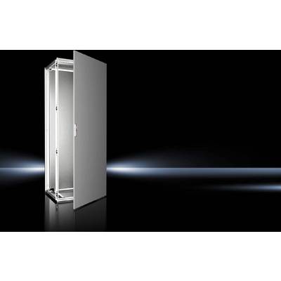 'Armoire à porte ouverte sur un fond sombre, éclairée par un rayon de lumière qui met en valeur sa structure intérieure.'